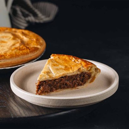 Pinjarra Bakery Family beef mince pie