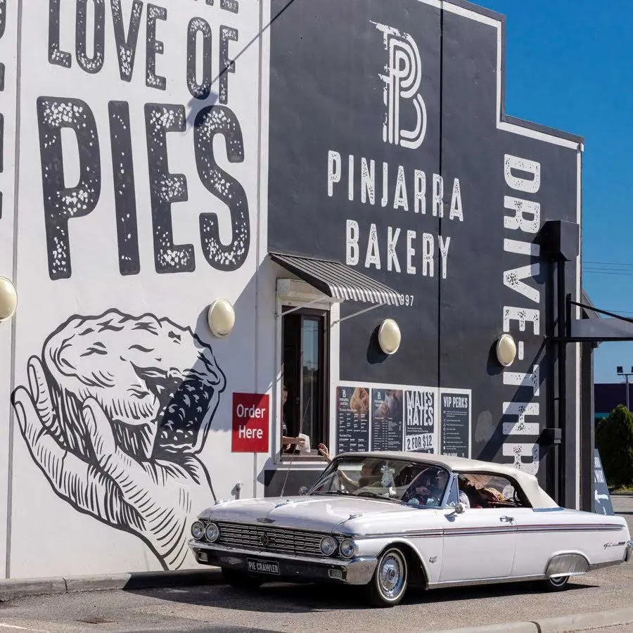 pinjarra-bakery-pie-crawl